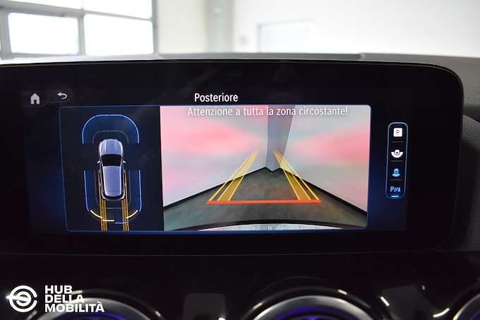 MERCEDES-BENZ GLA 180 d Automatic AMG Line Advanced Plus